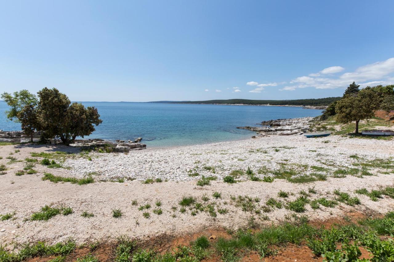 Apartment Am Koromačno エクステリア 写真
